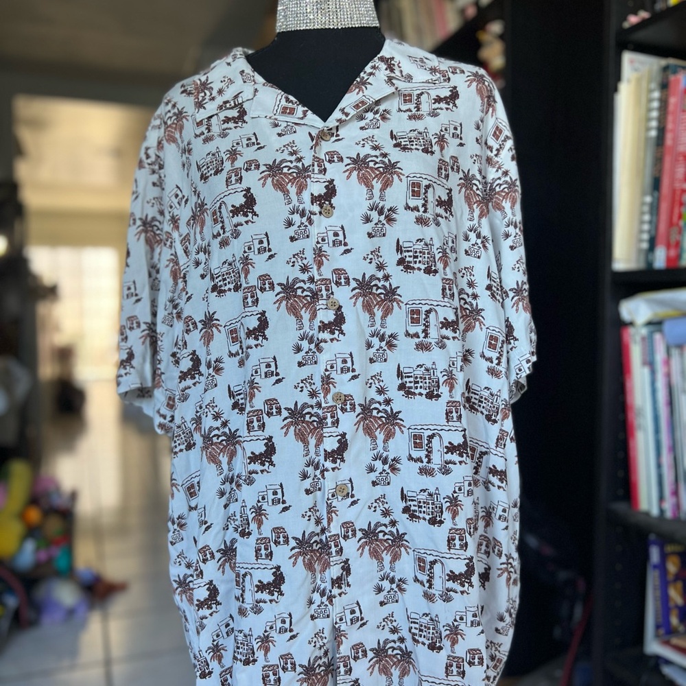 C&C California Brown and White Graphic Shirt